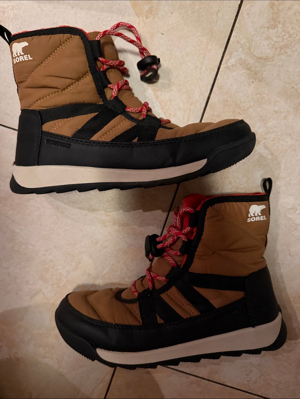 Sorel Black and White Logo-Detail Rain Boot Soles